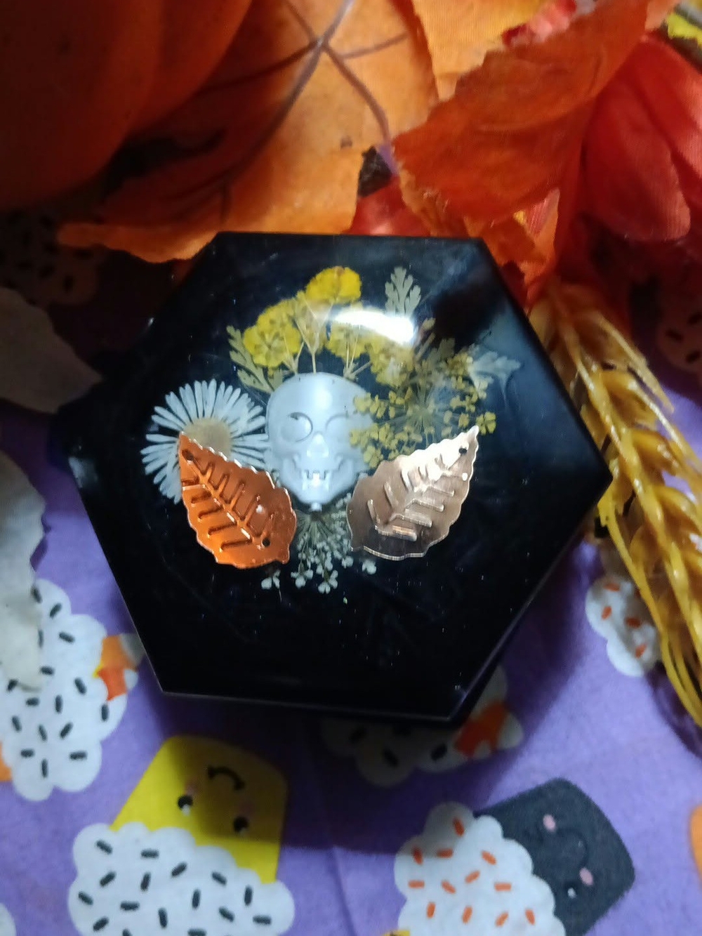 Handmade Hexagon Resin Trinket Box – Midnight Skull & Florals